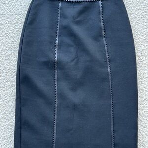 Chic Black Pencil Skirt